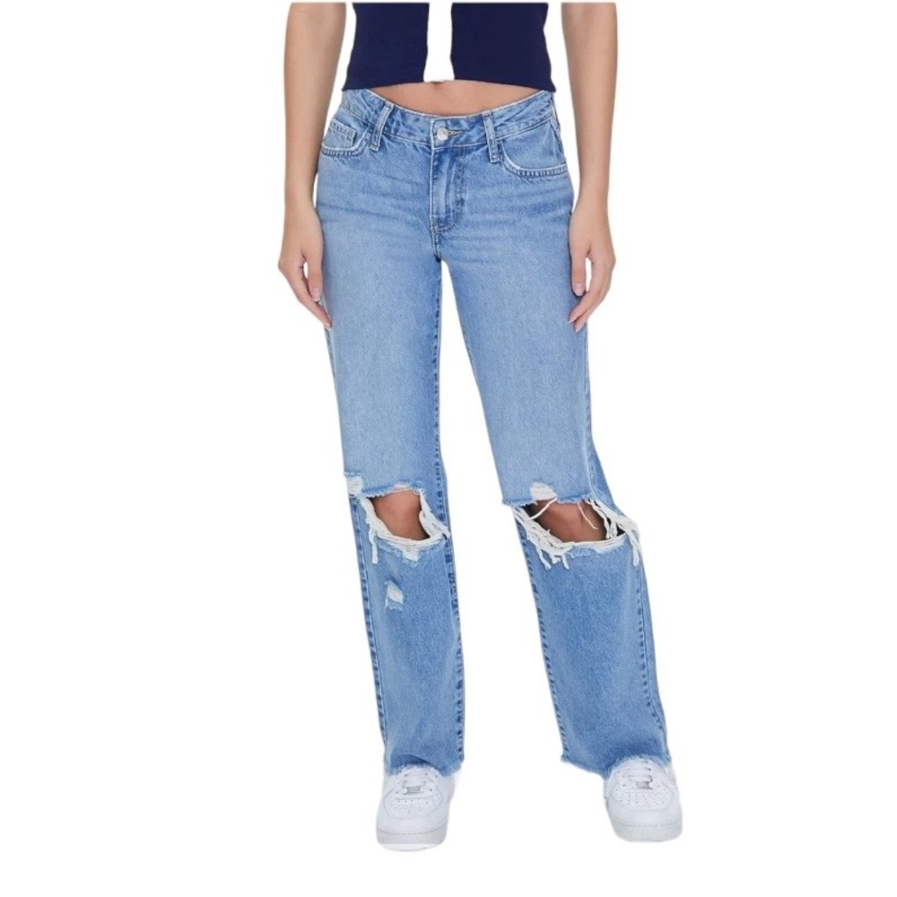 NWT Forever 21 Recycled Cotton Distressed Straight-Leg Jeans